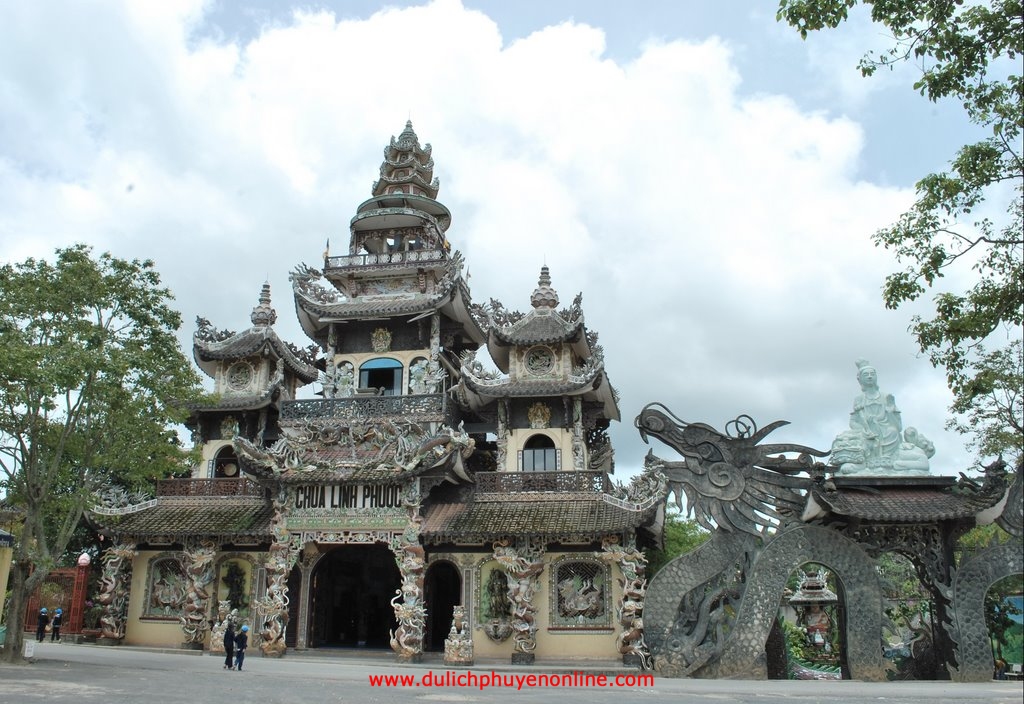 chùa linh phước