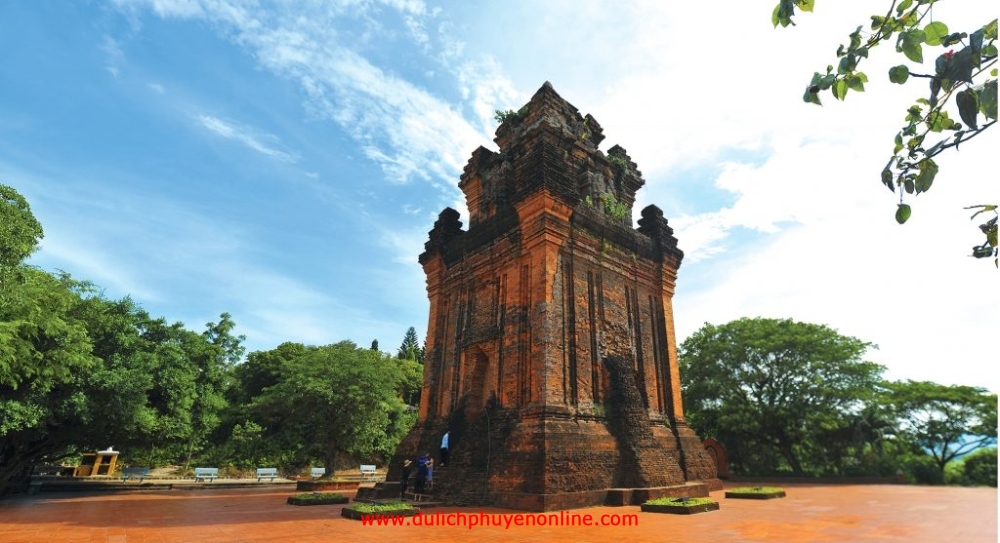 thap nhan tuy hoa phu yen