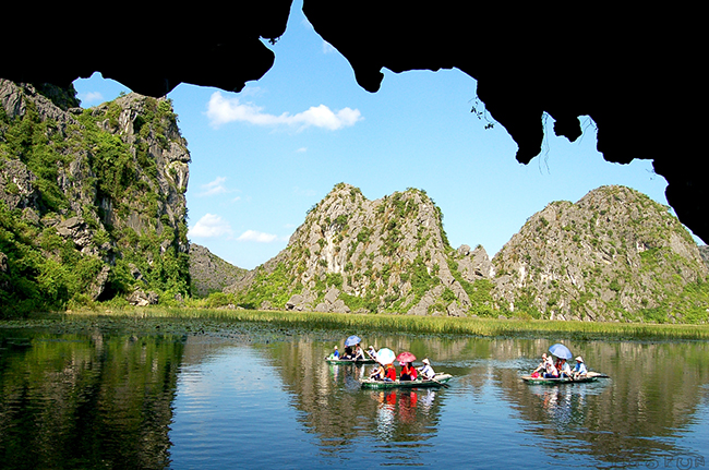 tour du lich ha noi trang an (6)
