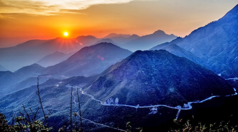 vietnamcultureguide ve dep me hon cua tu dai dinh deo huyen thoai tay bac6 800x445